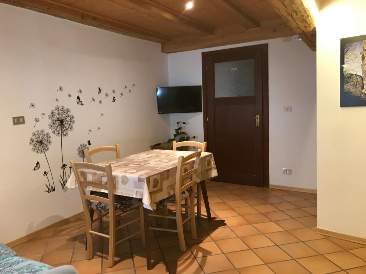 Casa Streberi Apartment Castelfondo ภายนอก รูปภาพ