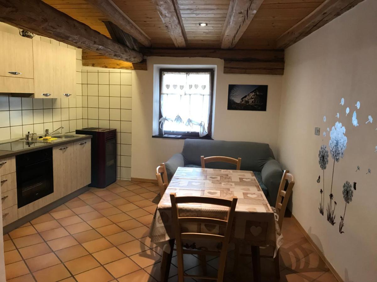 Casa Streberi Apartment Castelfondo ภายนอก รูปภาพ